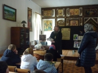 reg-school.ru/ryazan/sasovo/sosh3/News-14-15/20150326denpravknigyP1110163.JPG