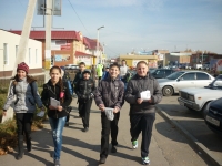 reg-school.ru/ryazan/sasovo/sosh3/News-14-15/20141009_Vozl_cvetov_5.JPG