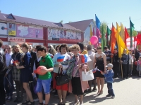 reg-school.ru/ryazan/sasovo/sosh3/News-14-15/20150520_Nizkiy_poklon_6.JPG