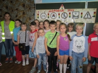 reg-school.ru/ryazan/sasovo/sosh3/News-14-15/20150611_DOSAAF_08.JPG