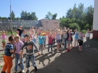 reg-school.ru/ryazan/sasovo/sosh3/News-14-15/20150611_Ura_kanik_01.JPG